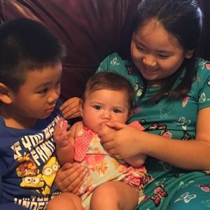 Meet your Posher, Yen